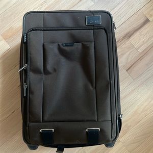 Tumi T-tech carry on/rollerboard. Chocolate brown